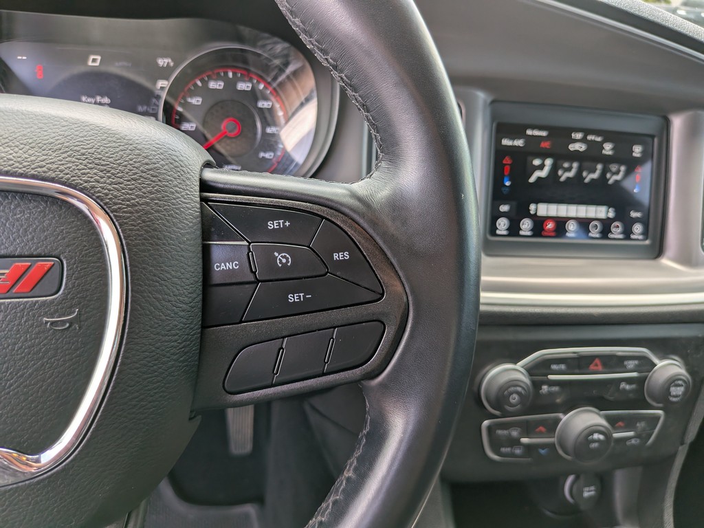 Dodge Charger Vehicle Full-screen Gallery Image 23