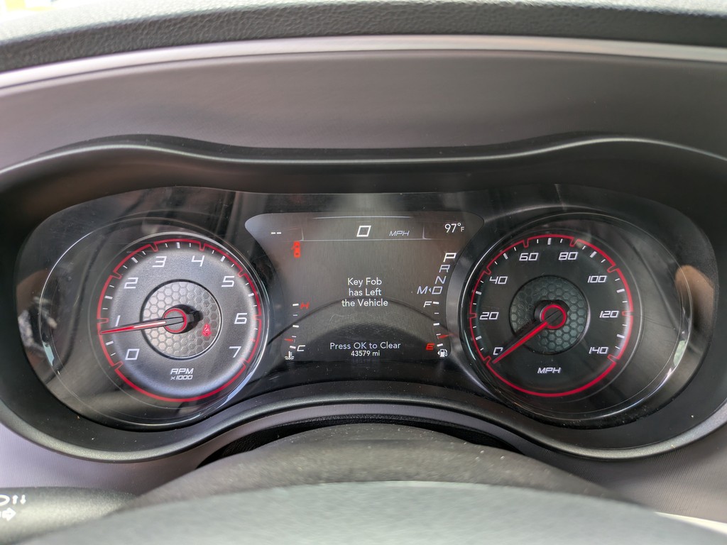 Dodge Charger Vehicle Full-screen Gallery Image 26