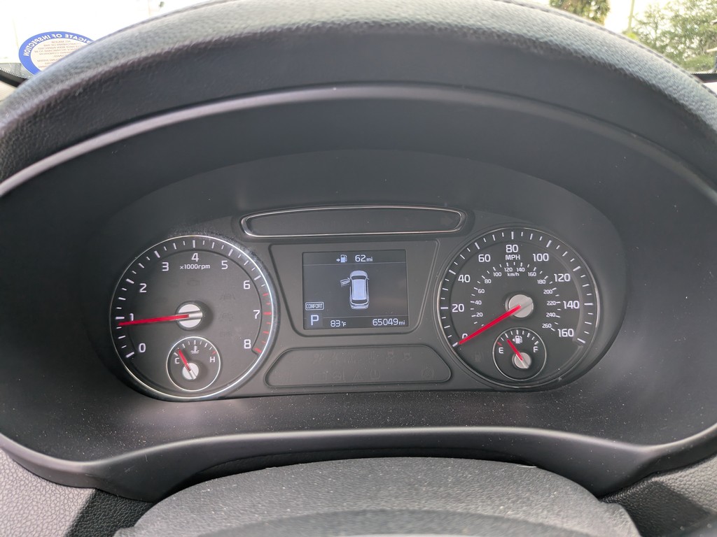 Kia Sorento Vehicle Full-screen Gallery Image 28