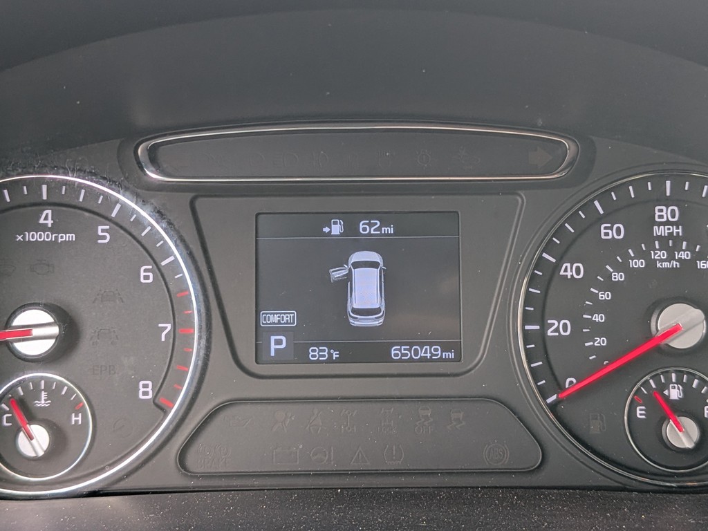 Kia Sorento Vehicle Full-screen Gallery Image 29