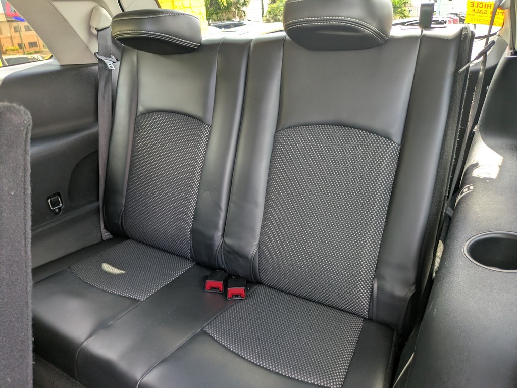 Dodge Journey Vehicle Full-screen Gallery Image 16