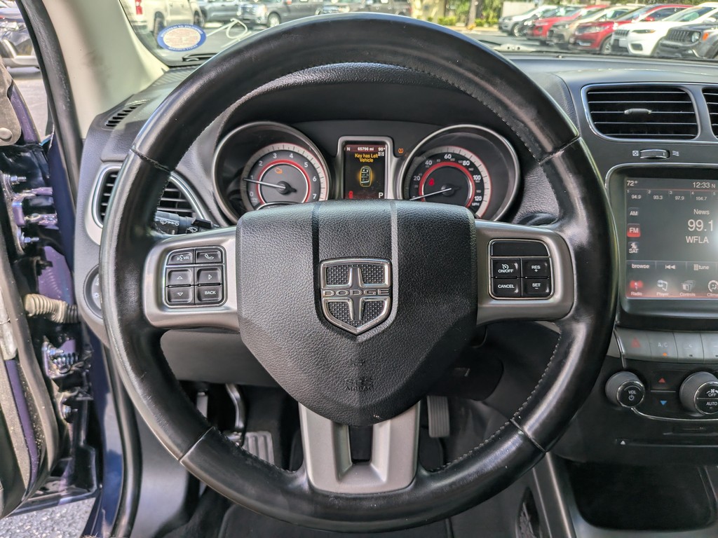 Dodge Journey Vehicle Full-screen Gallery Image 26
