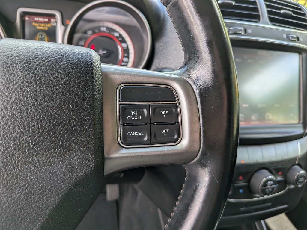 Dodge Journey Vehicle Full-screen Gallery Image 28