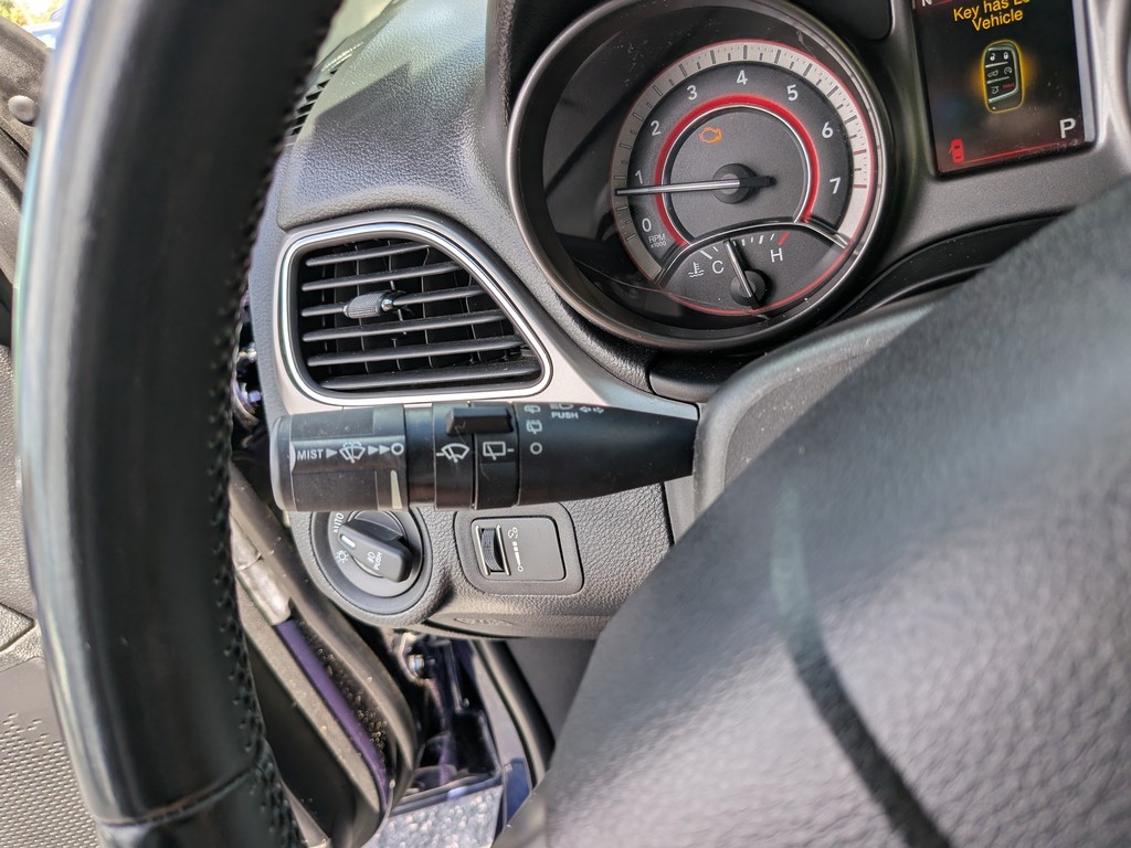 Dodge Journey Vehicle Full-screen Gallery Image 29