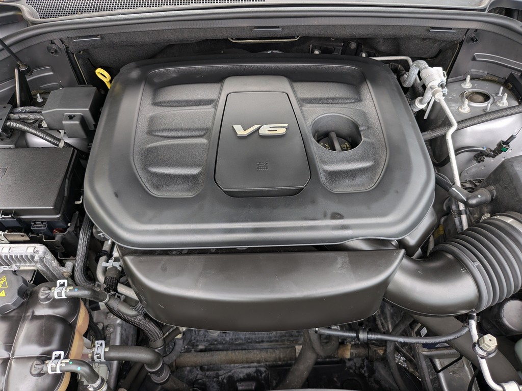 Jeep Grand Cherokee Vehicle Full-screen Gallery Image 10