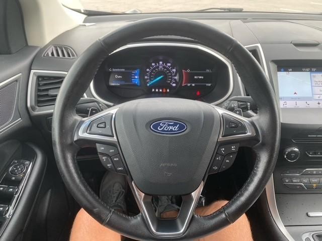 Ford Edge Vehicle Image 21