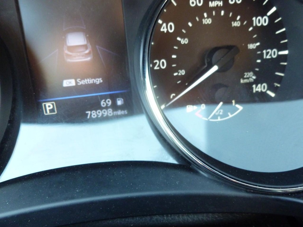 Nissan Rogue Sport Vehicle Image 10