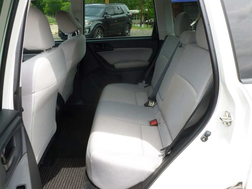 Subaru Forester Vehicle Image 07