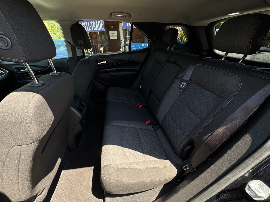 Chevrolet Equinox Vehicle Image 06