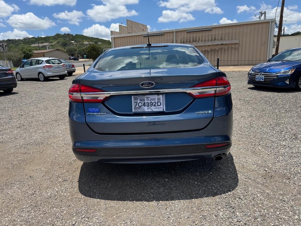 Ford Fusion Hybrid Vehicle Image 07