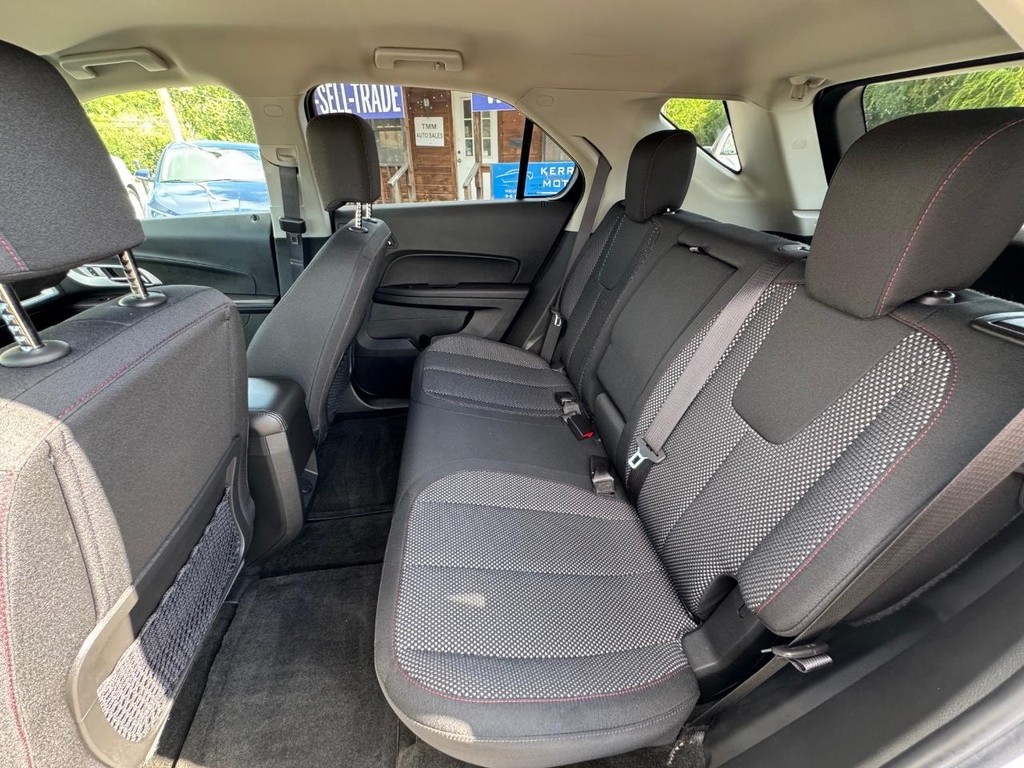 Chevrolet Equinox Vehicle Image 06