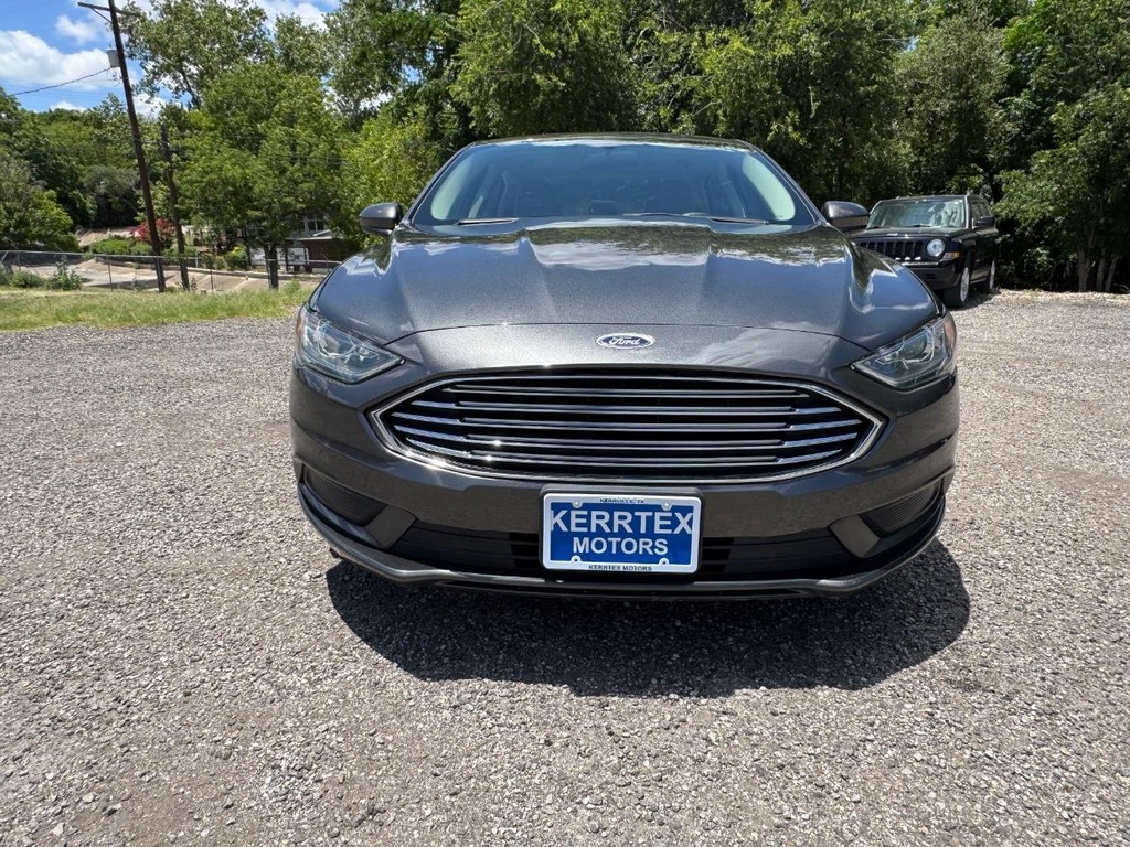 Ford Fusion Hybrid Vehicle Image 06