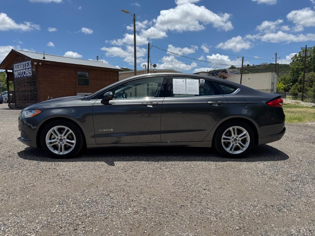 Ford Fusion Hybrid Vehicle Image 07