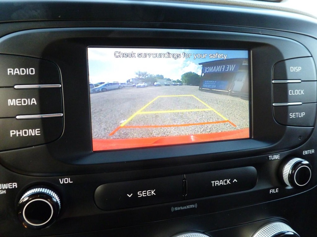 Kia Soul Vehicle Image 11