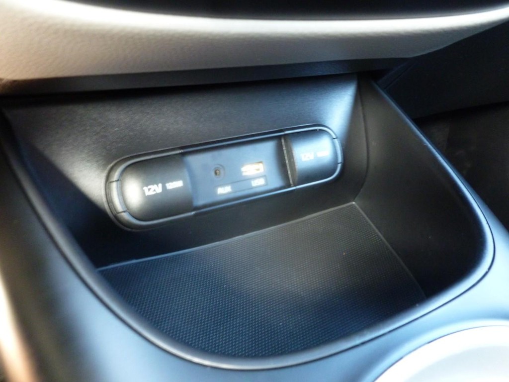 Kia Soul Vehicle Image 12