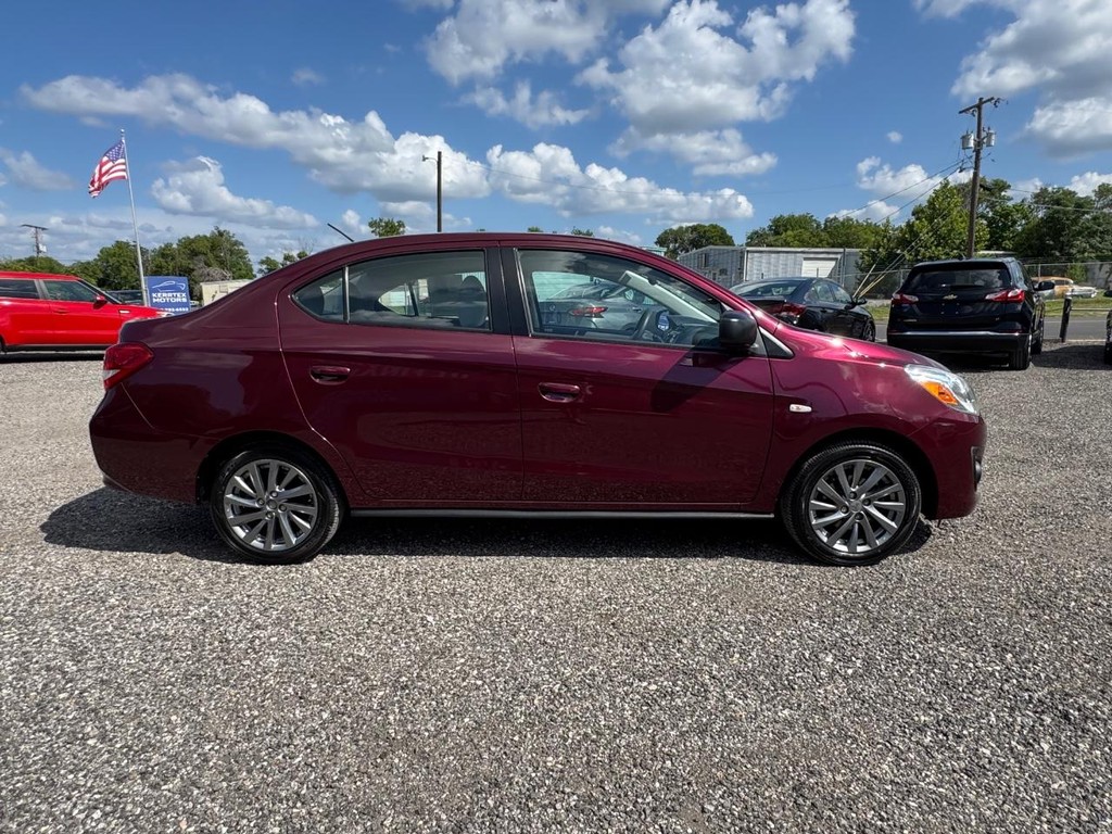 Mitsubishi Mirage G4 Vehicle Image 08