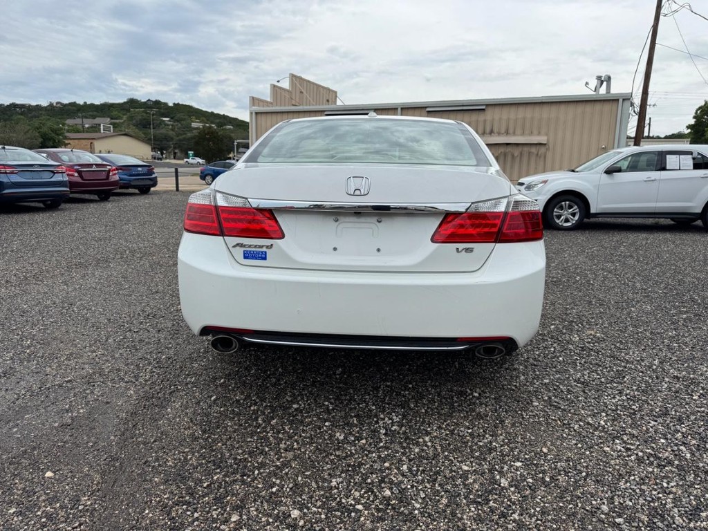 Honda Accord Sedan Vehicle Image 07