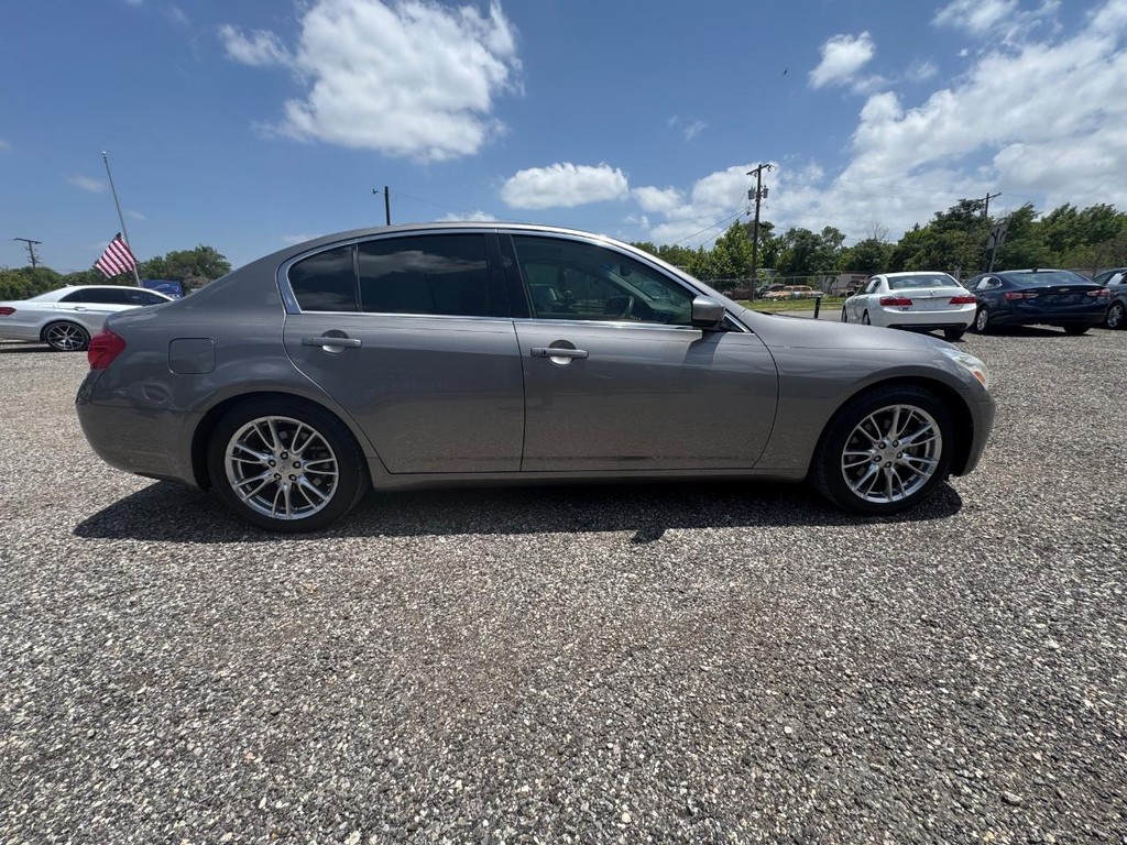 INFINITI G37 Sedan Vehicle Image 07