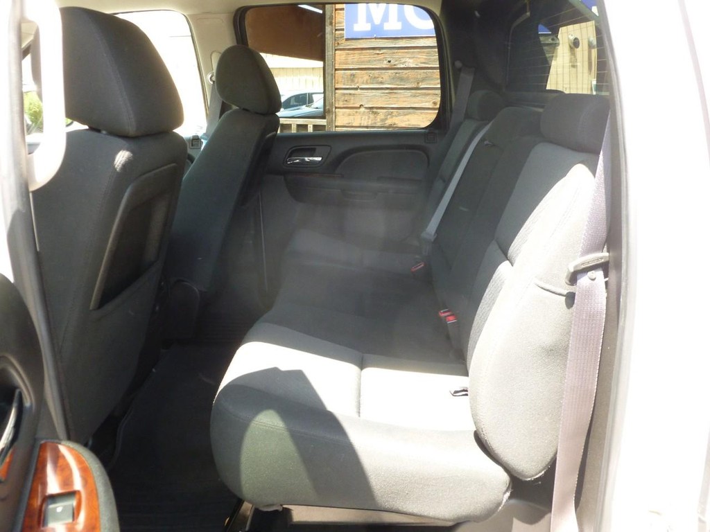 Chevrolet Avalanche Vehicle Image 07
