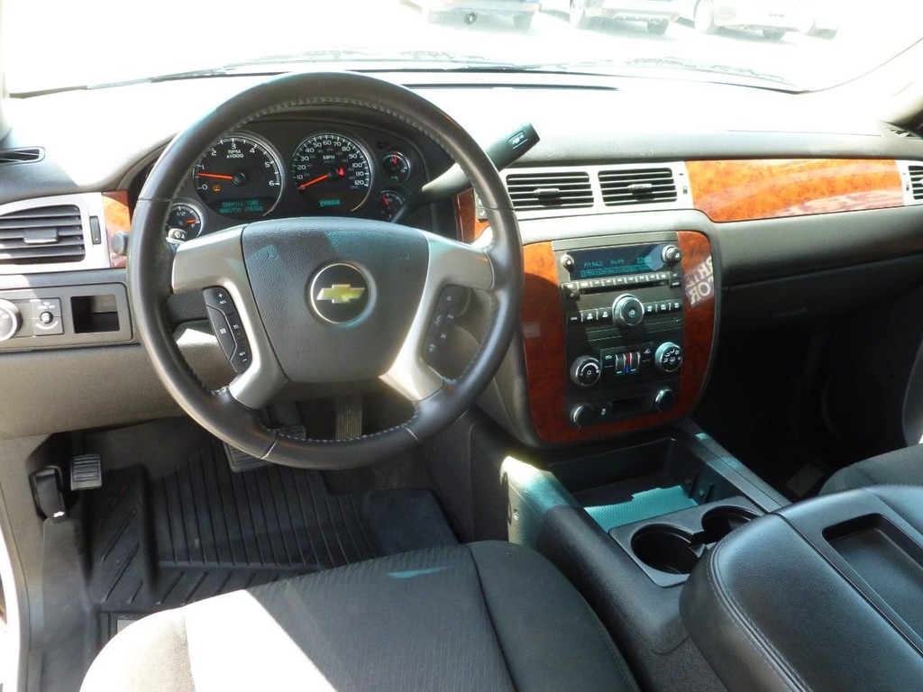 Chevrolet Avalanche Vehicle Image 08