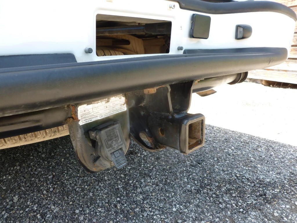 Chevrolet Avalanche Vehicle Image 23