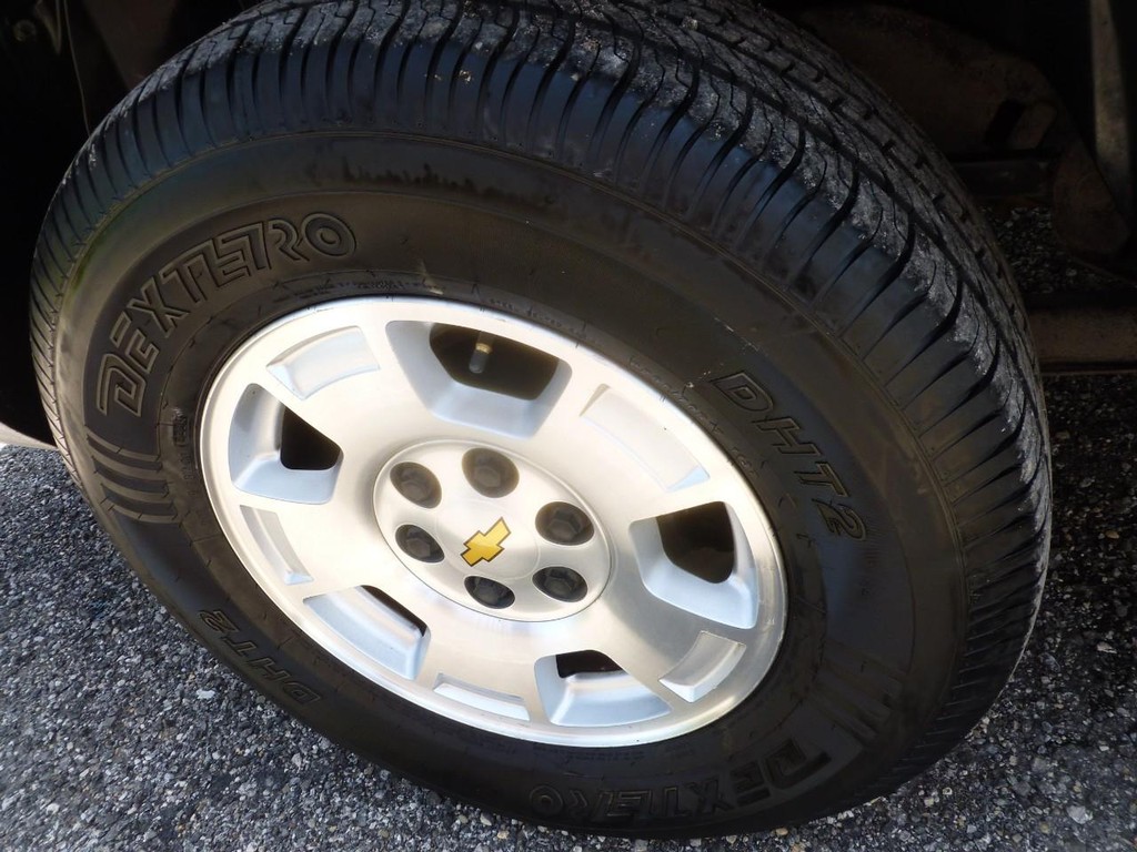 Chevrolet Avalanche Vehicle Image 24