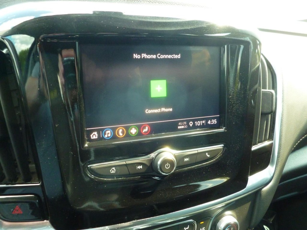 Chevrolet Traverse Vehicle Image 14