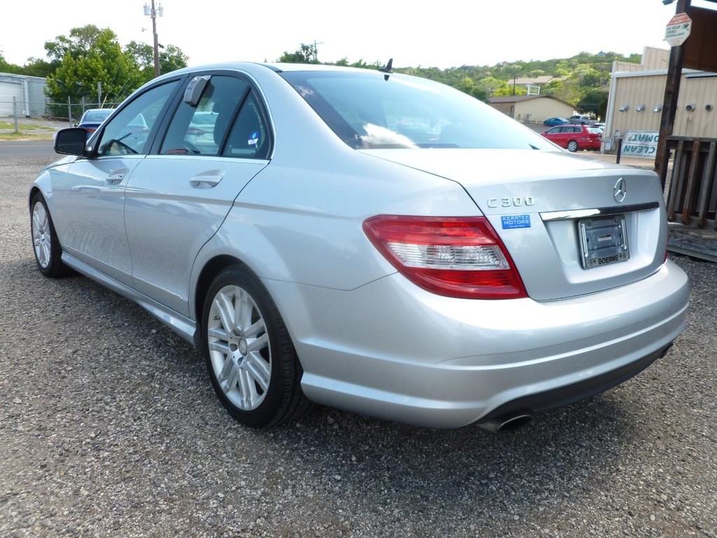 Mercedes-Benz C-Class Vehicle Image 02