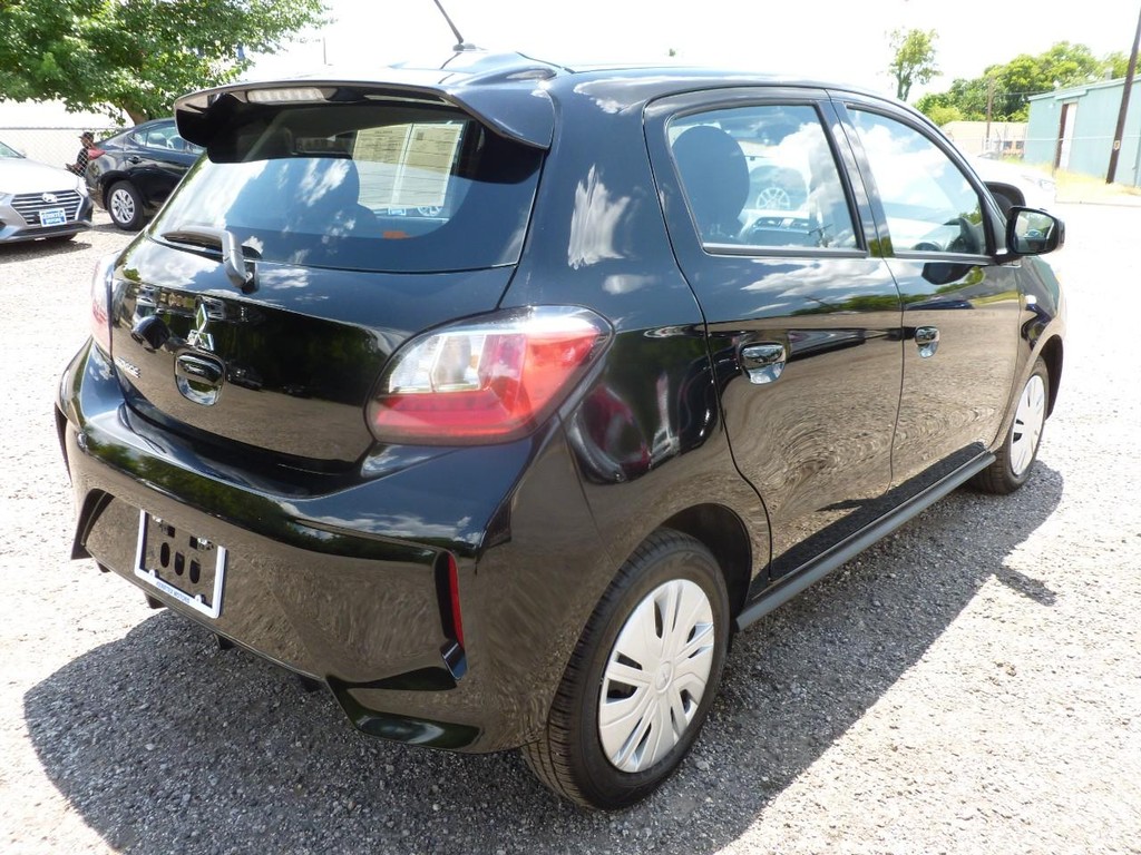 Mitsubishi Mirage Vehicle Image 03