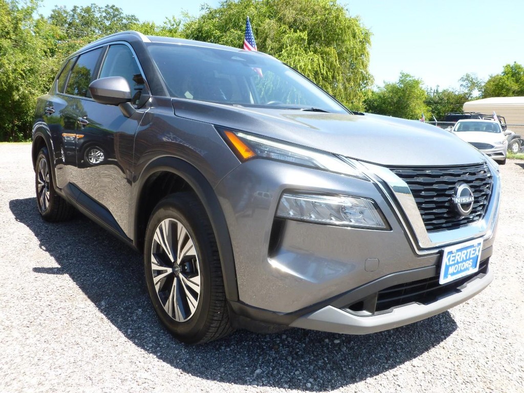 Nissan Rogue Vehicle Image 05