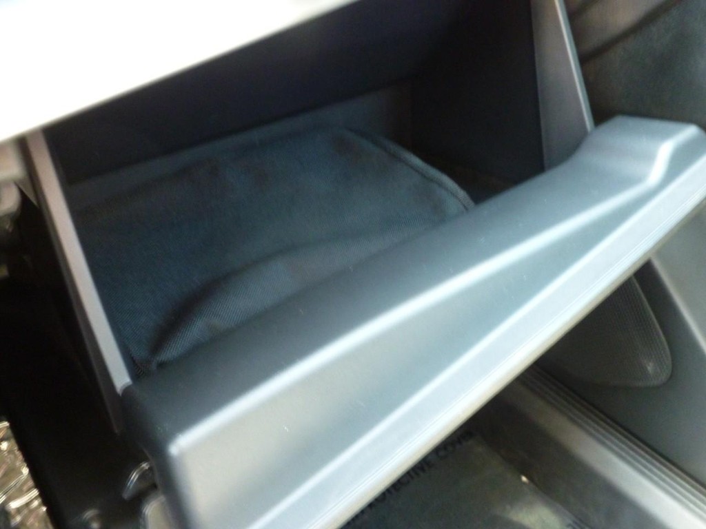Nissan Rogue Vehicle Image 17