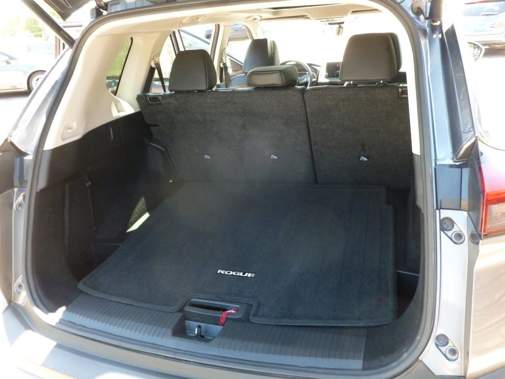 Nissan Rogue Vehicle Image 27