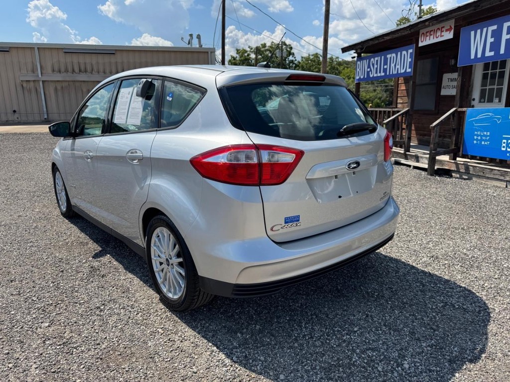 Ford C-Max Hybrid Vehicle Image 08
