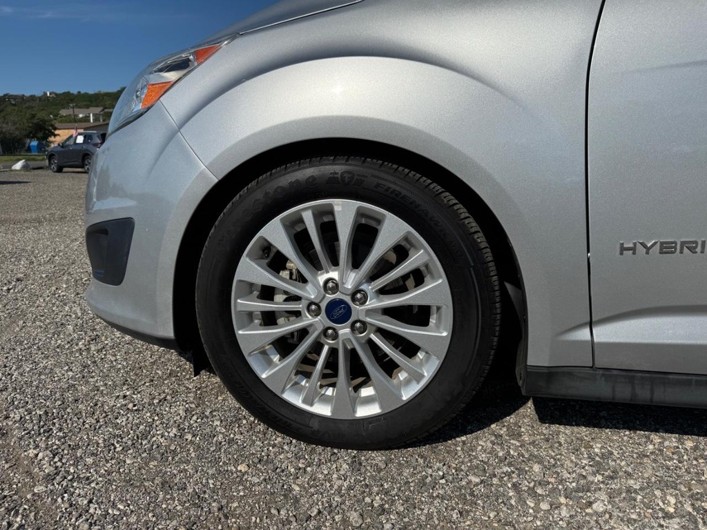 Ford C-Max Hybrid Vehicle Image 15