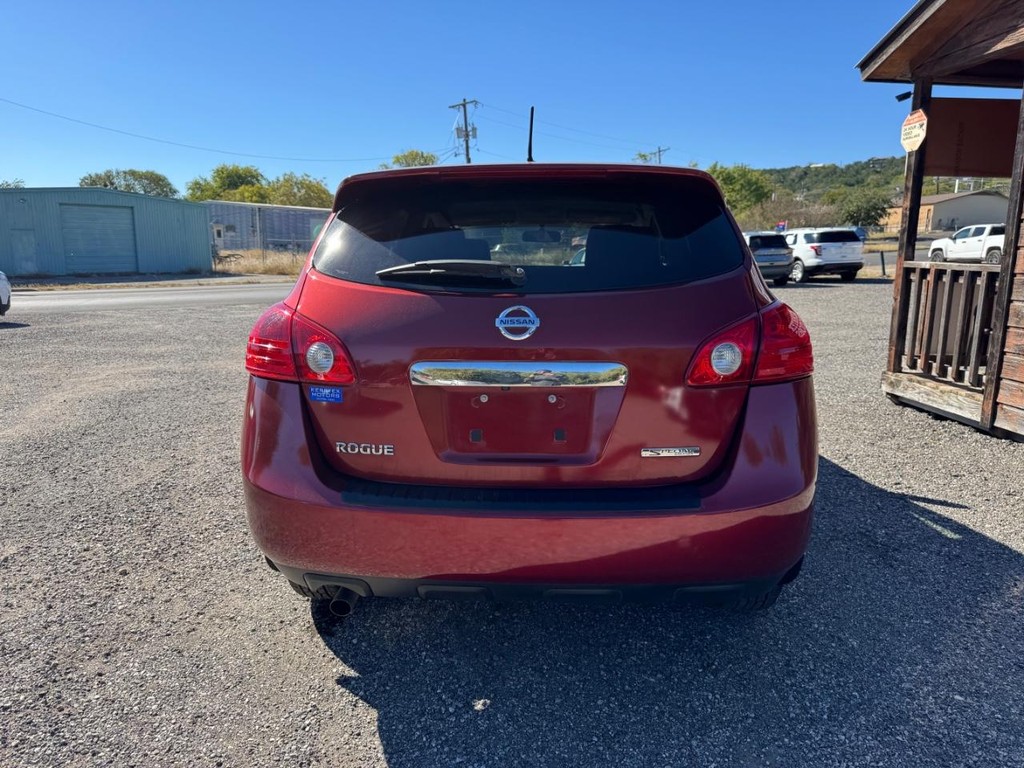 Nissan Rogue Vehicle Image 07