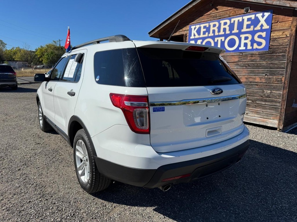 Ford Explorer Vehicle Image 08