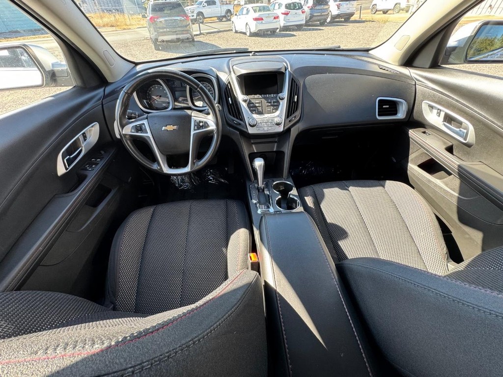 Chevrolet Equinox Vehicle Image 11