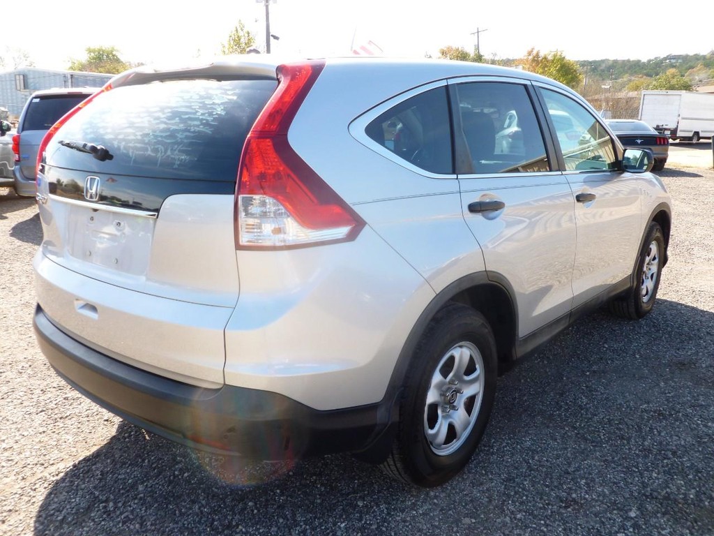 Honda CR-V Vehicle Full-screen Gallery Image 03