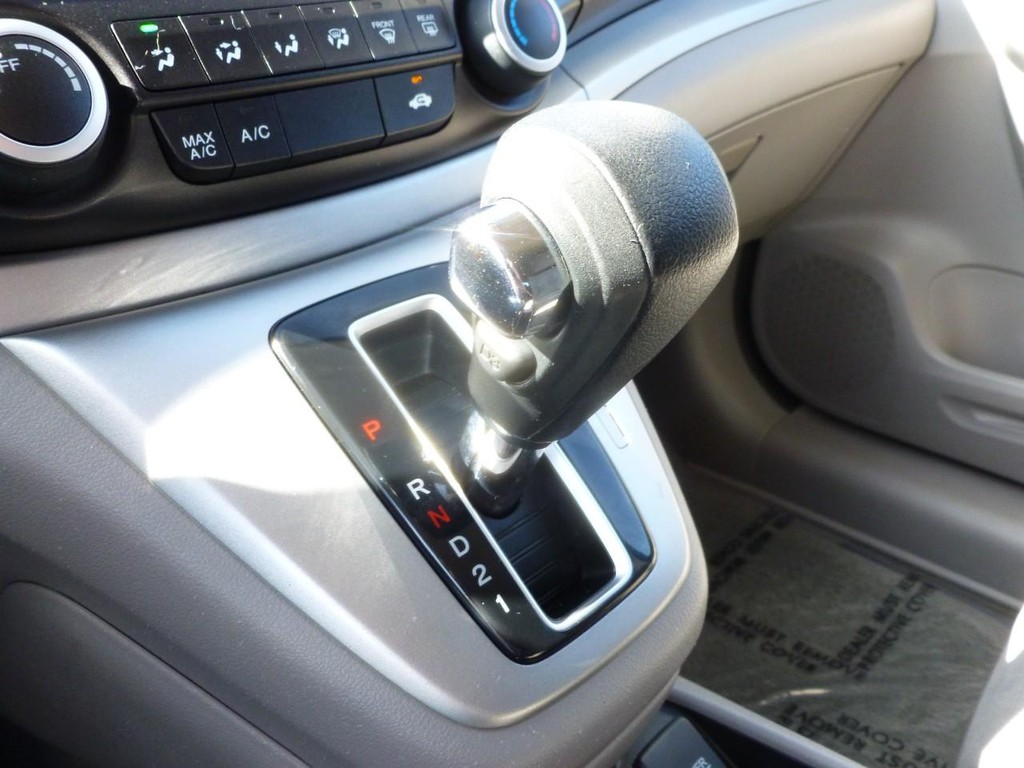 Honda CR-V Vehicle Full-screen Gallery Image 14