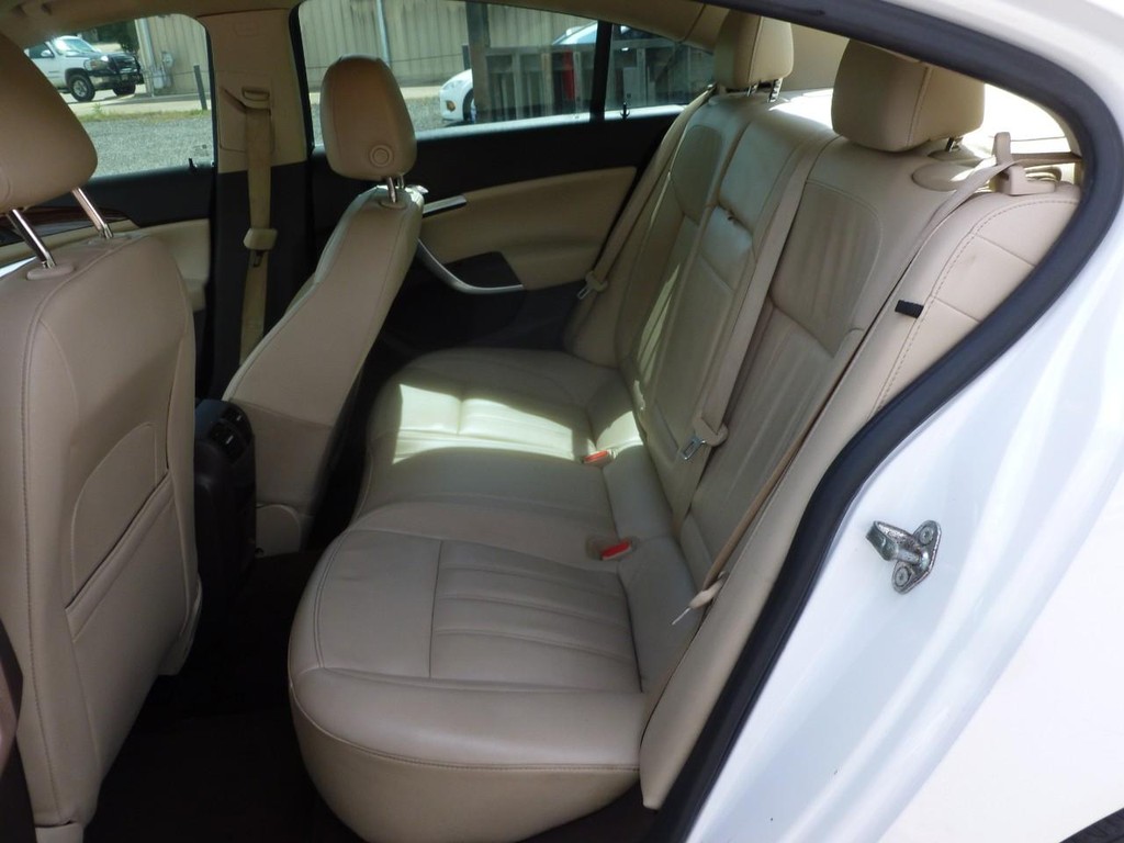Buick Regal Vehicle Image 07
