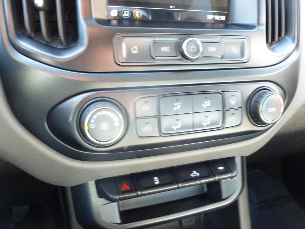 Chevrolet Colorado Vehicle Image 13