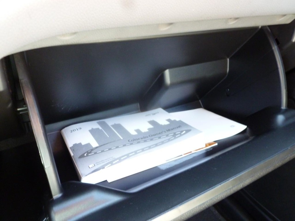 Chevrolet Colorado Vehicle Image 16