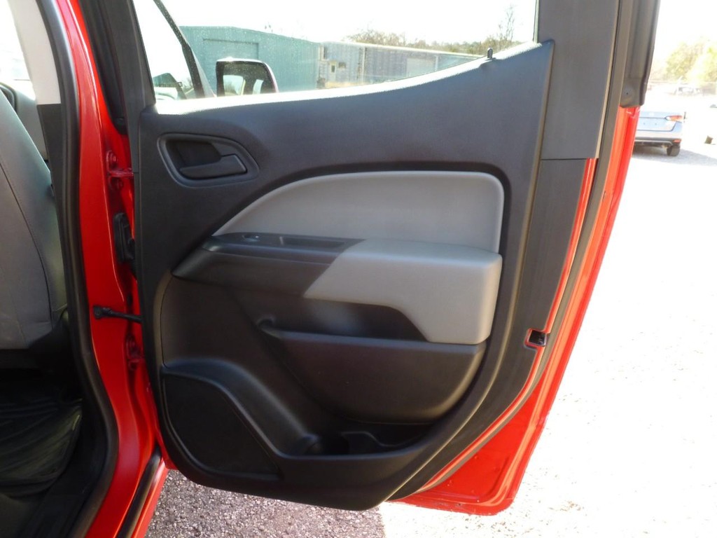 Chevrolet Colorado Vehicle Image 20