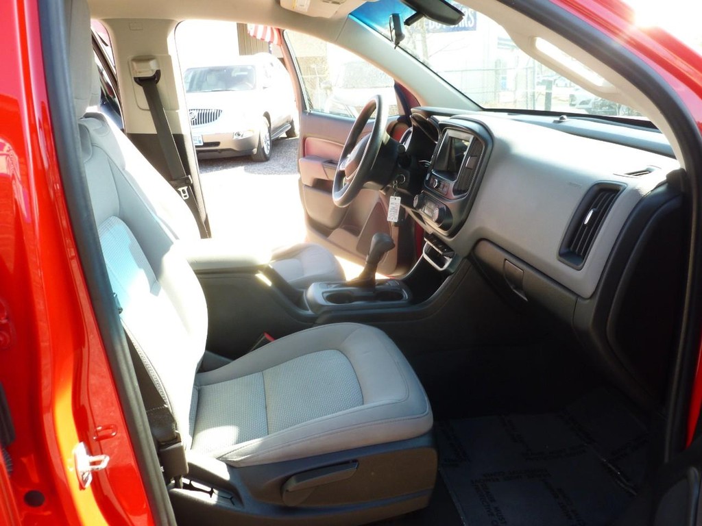 Chevrolet Colorado Vehicle Image 22