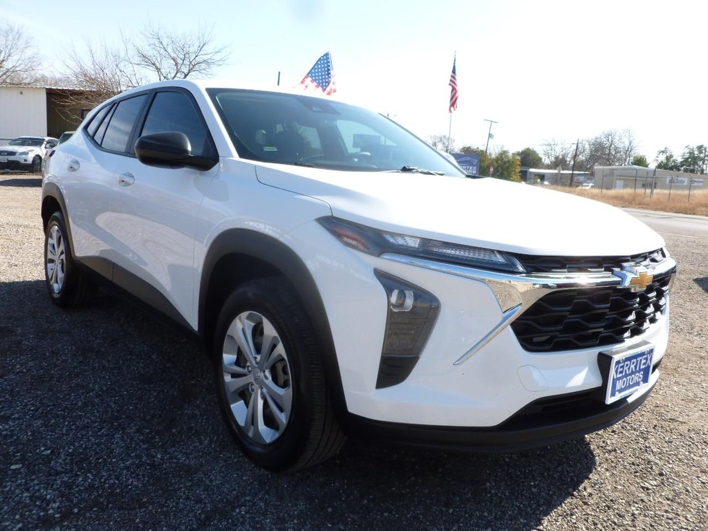 Chevrolet Trax Vehicle Image 05