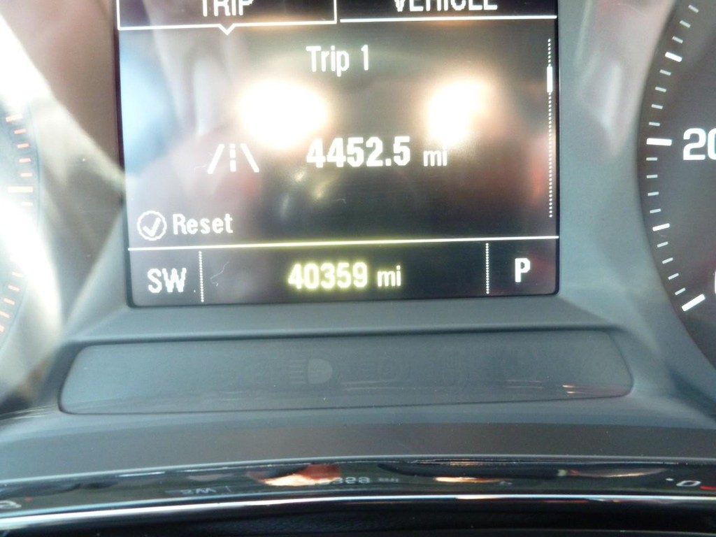 Chevrolet Trax Vehicle Image 10