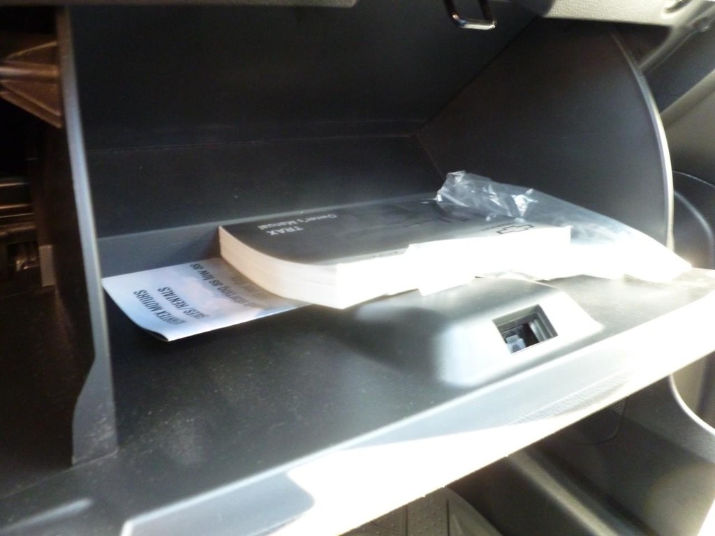 Chevrolet Trax Vehicle Image 16