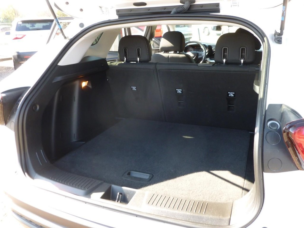 Chevrolet Trax Vehicle Image 24