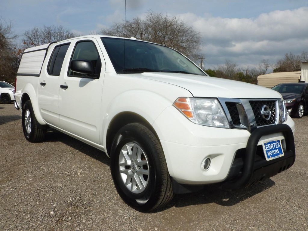 Nissan Frontier Vehicle Image 05
