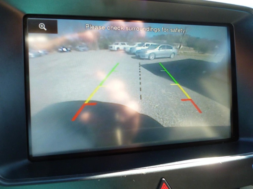 Ford Explorer Vehicle Image 17